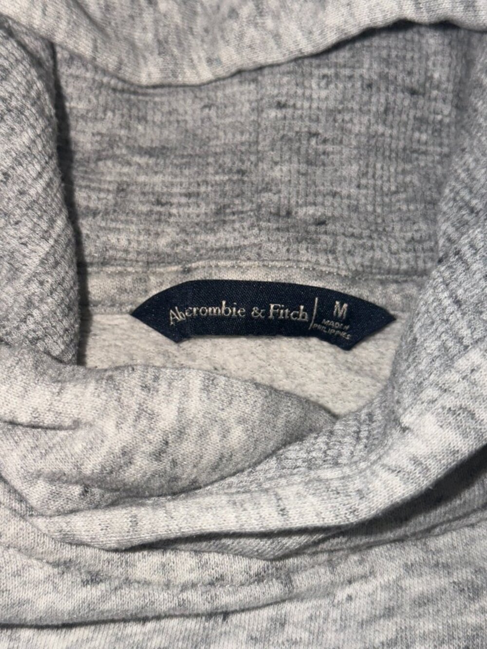 ABERCROMBIE & FITCH CROPPED SWEAT SHIRT